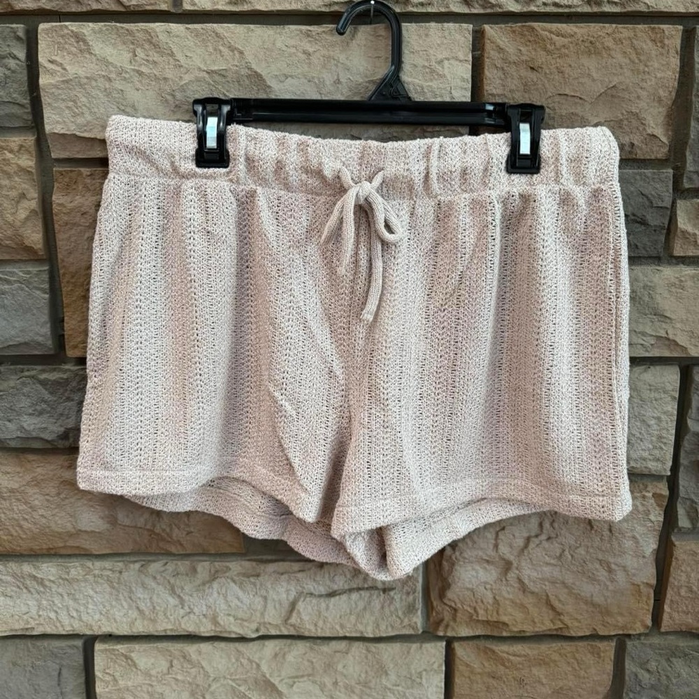 H&M Cream Knit Shorts